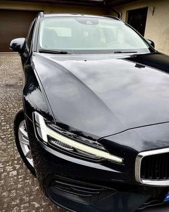 Volvo V60 cena 69900 przebieg: 183000, rok produkcji 2019 z Niemodlin małe 781